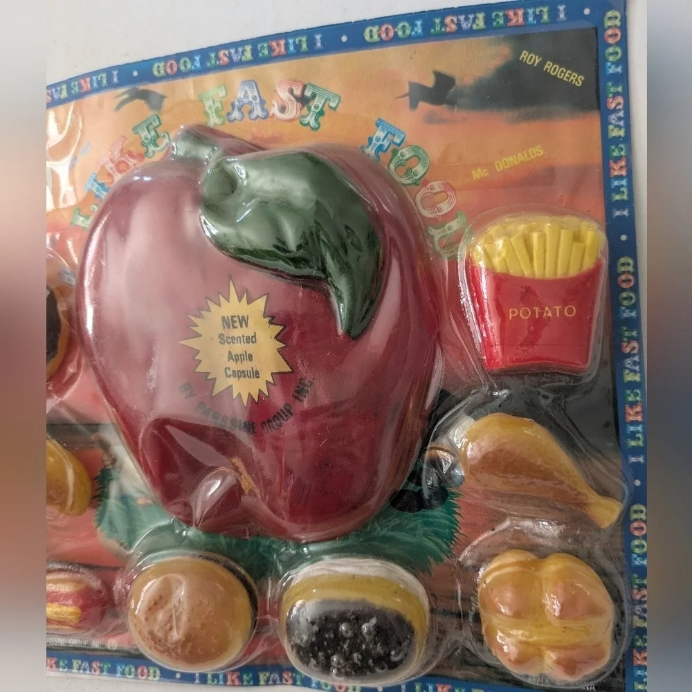 Apple Scented Fast Food Play Set. Vintage Toy Vending Machine Display